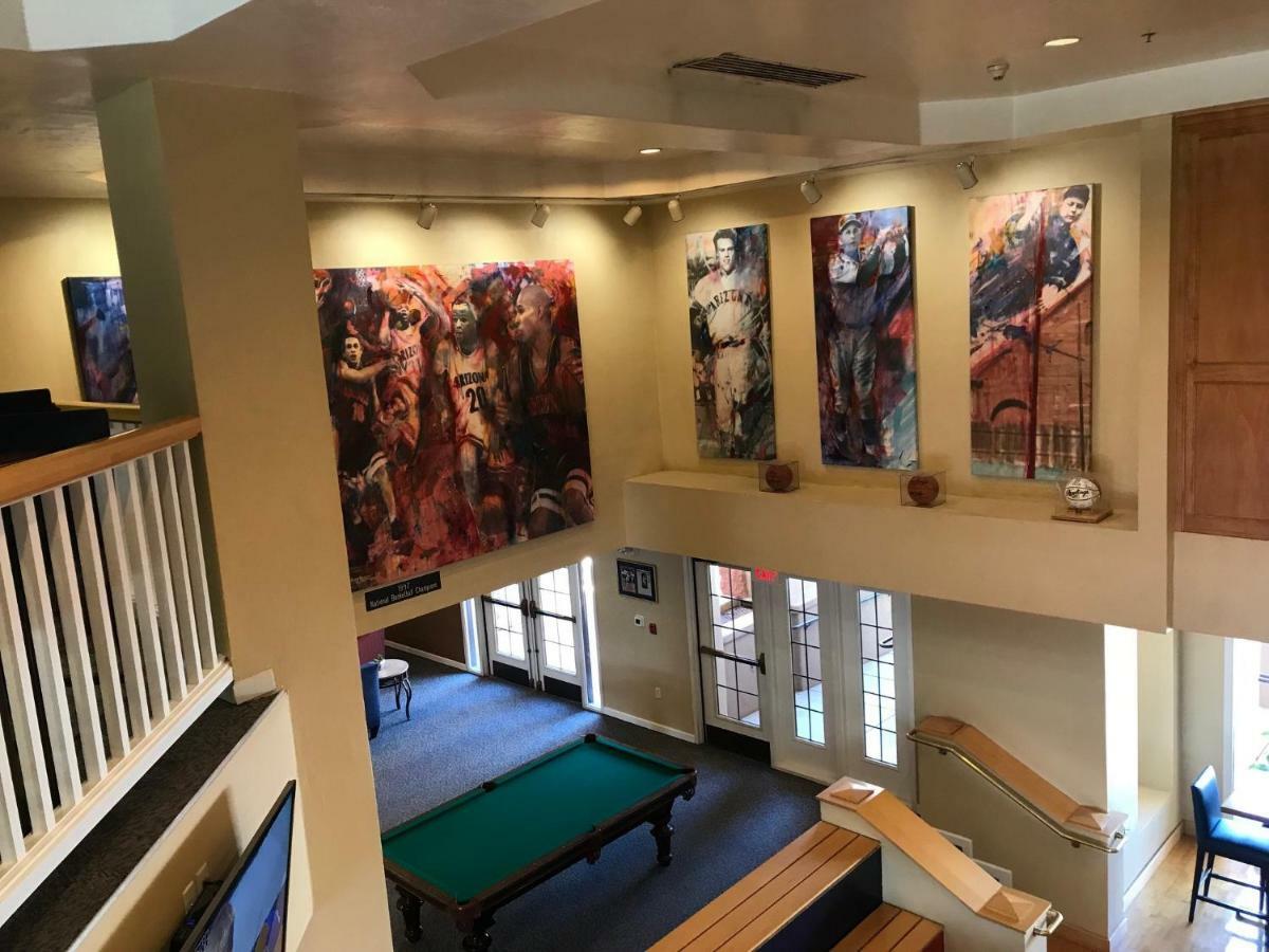 Hilton Vacation Club Varsity Club Tucson Exterior foto
